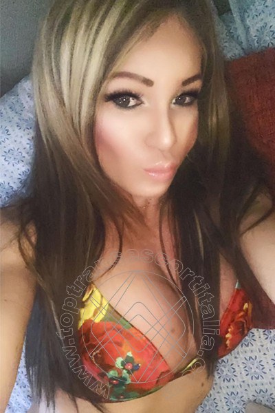 Foto selfie 881 di Pamy La Diva Stellare transexescort Losanna