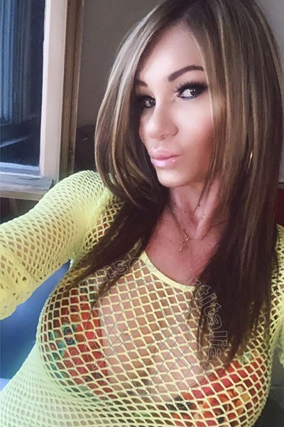 Foto selfie 865 di Pamy La Diva Stellare transexescort Losanna