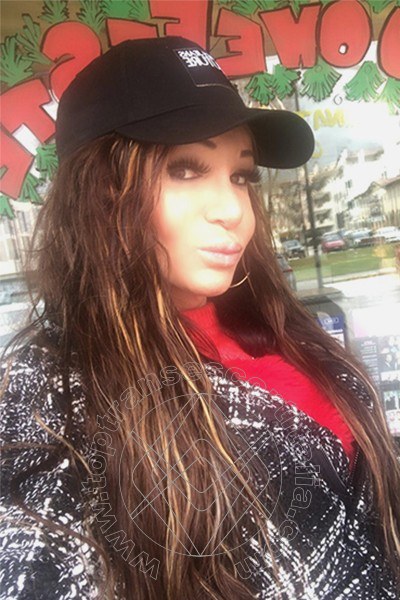 Foto selfie 932 di Pamy La Diva Stellare transexescort Losanna