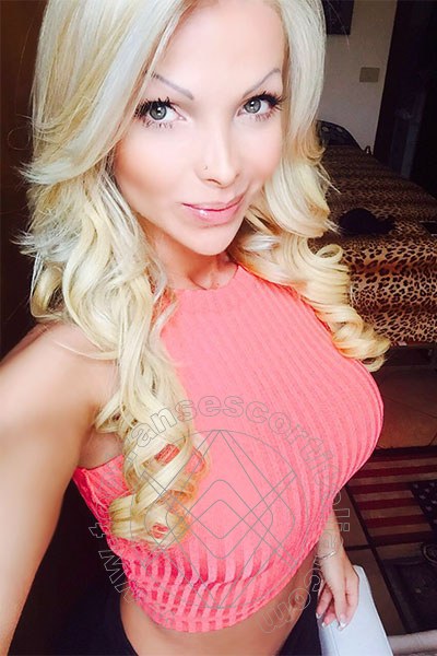 Foto selfie 68 di Carla Novaes Pornostar transexescort Milano