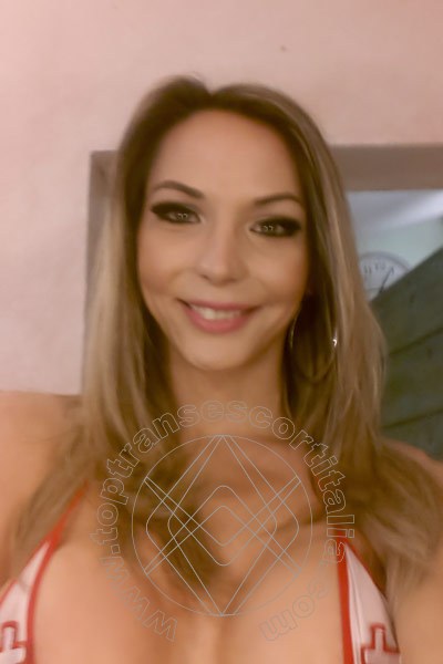 Foto selfie 136 di Laviny Albuquerque Pornostar transexescort Legnano