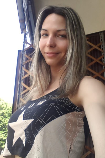 Foto selfie 133 di Laviny Albuquerque Pornostar transexescort Legnano