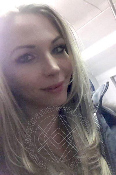 Foto selfie 129 di Laviny Albuquerque Pornostar transexescort Legnano