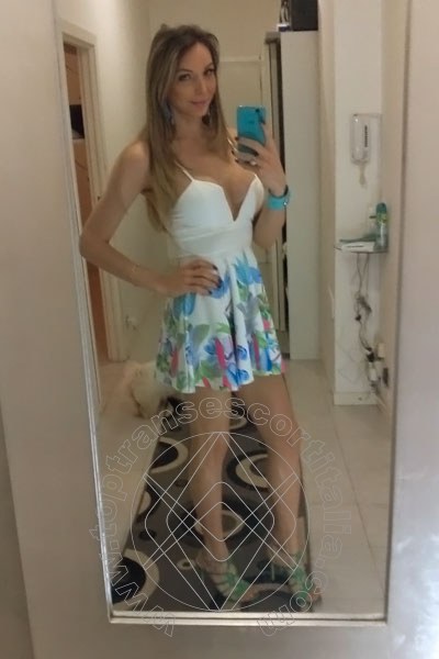 Foto selfie 117 di Laviny Albuquerque Pornostar transexescort Legnano