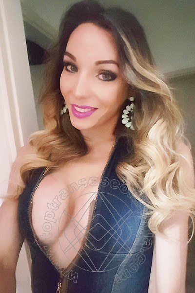 Foto selfie 63 di Laviny Albuquerque Pornostar transexescort Legnano