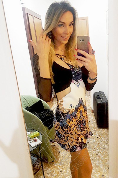 Foto selfie 56 di Laviny Albuquerque Pornostar transexescort Legnano