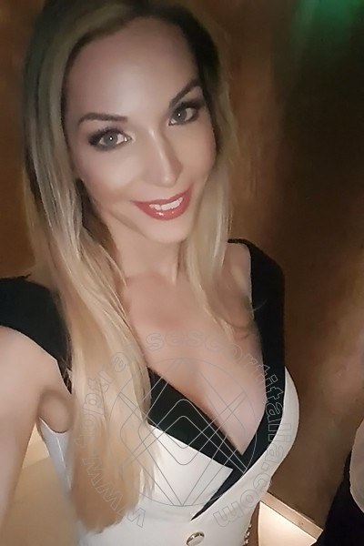 Foto selfie 39 di Laviny Albuquerque Pornostar transexescort Legnano
