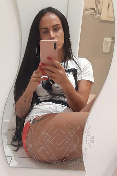 Foto selfie 69 di Cassidy Ferraro transexescort Vibo Valentia