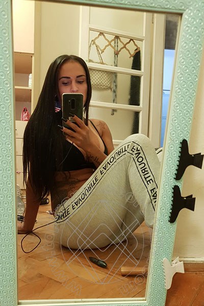 Foto selfie 48 di Cassidy Ferraro transexescort Vibo Valentia