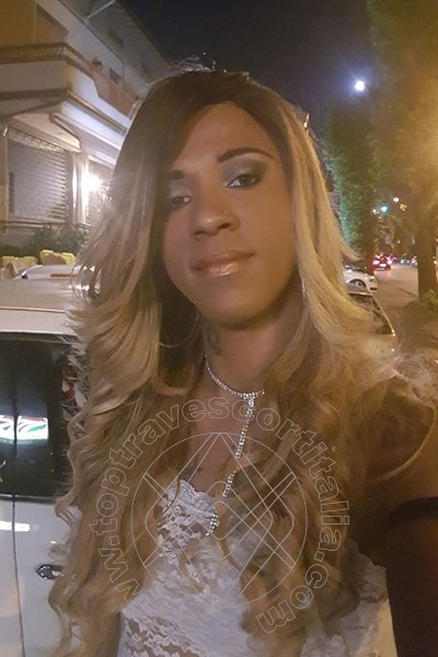 Foto selfie di Mycaella transexescort Prato