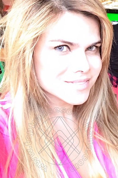 Foto selfie 50 di Hilda Brasil Pornostar transexescort Nizza
