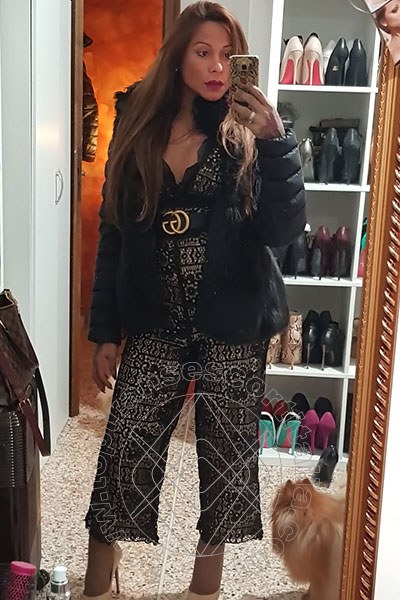 Foto selfie 154 di Alessandra Toledo Pornostar transexescort Rimini