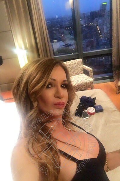 Foto selfie 611 di Pamy La Diva Stellare transexescort Losanna