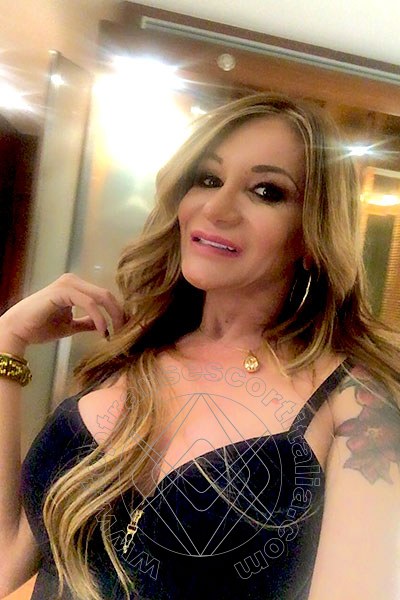 Foto selfie 597 di Pamy La Diva Stellare transexescort Losanna