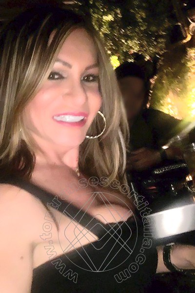 Foto selfie 1305 di Pamy La Diva Stellare transexescort Losanna