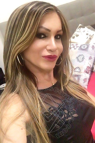 Foto selfie 1300 di Pamy La Diva Stellare transexescort Losanna