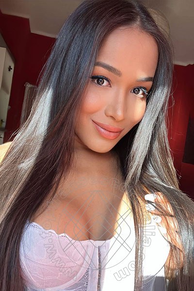 Foto selfie 2 di Angel Jade Pornostar transexescort Milano