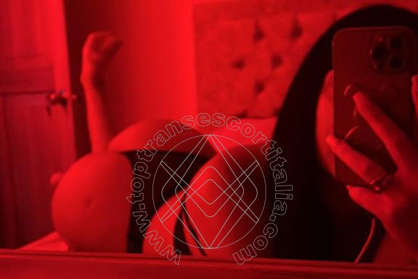 Foto selfie 32 di Gina Latina transexescort Brescia