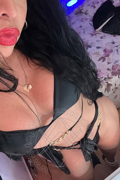 Foto selfie 24 di Gina Latina transexescort Brescia