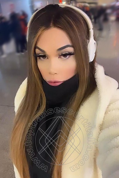 Foto selfie 80 di Ellena Bittencourt transexescort Roma