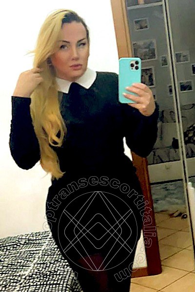 Foto selfie 49 di Marcelly transexescort Friburgo