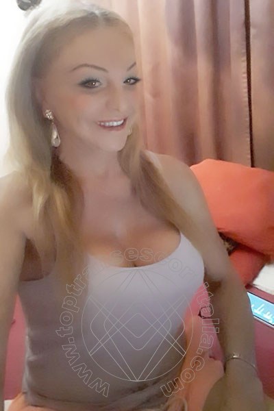 Foto selfie 32 di Claudia transexescort Losanna