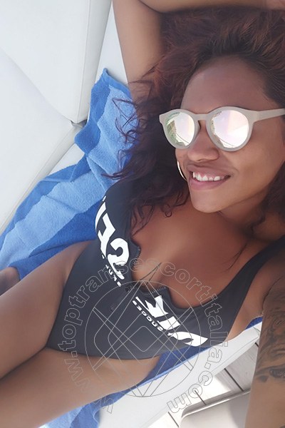 Foto selfie 24 di Jasmine Dior transexescort Caltanissetta