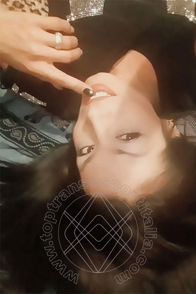 Foto selfie 34 di Vania Santos transexescort Ravenna