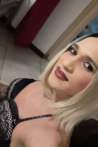 Foto selfie 13 di Martina Senza Limiti transexescort Catania