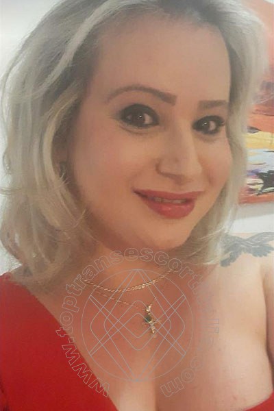 Foto selfie 22 di Maite De L'enclos transexescort Verbania