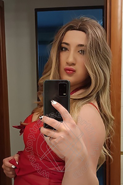 Foto selfie 18 di Giulia Dior transexescort Forlì