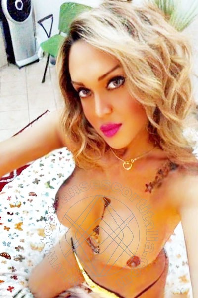 Foto selfie 14 di Giselle Hot transexescort Catania