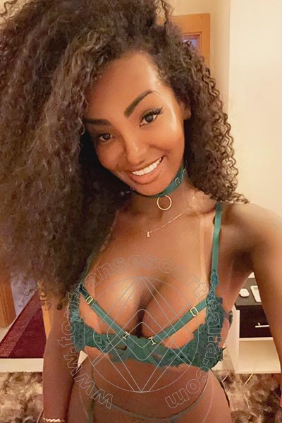 Foto selfie 8 di Celinny transexescort Roma