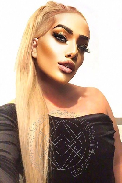 Foto selfie 20 di Ayda Gold transexescort Lugano