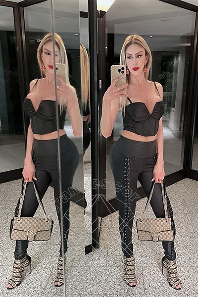 Foto selfie 27 di Mina transexescort Legnano