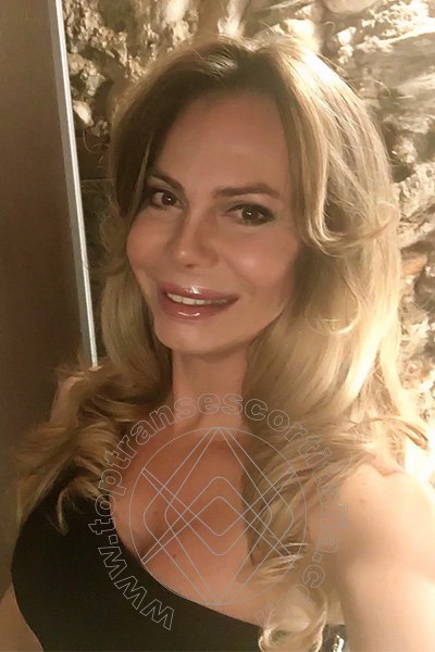 Foto selfie 27 di Madame Bianca transexescort Marina Di Massa