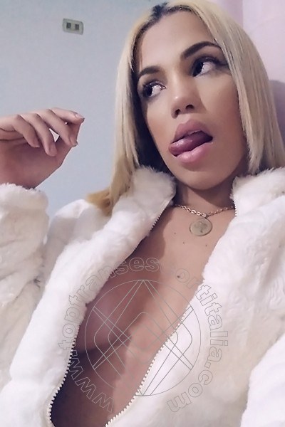 Foto selfie 21 di Sofia Rabello transexescort Milano