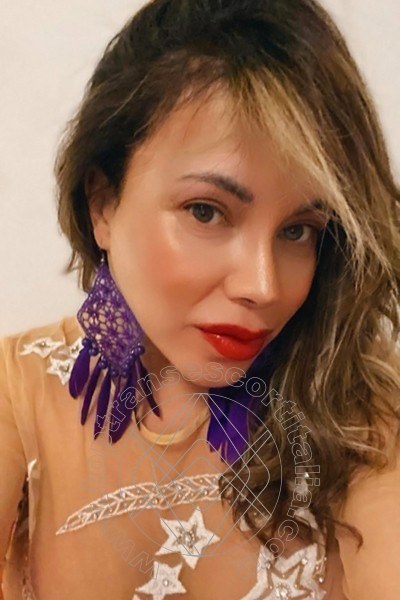 Foto selfie 127 di Elena transexescort Lignano Sabbiadoro
