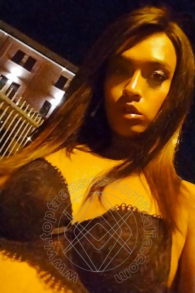 Foto selfie 60 di Samantha Bambolina transexescort Roma