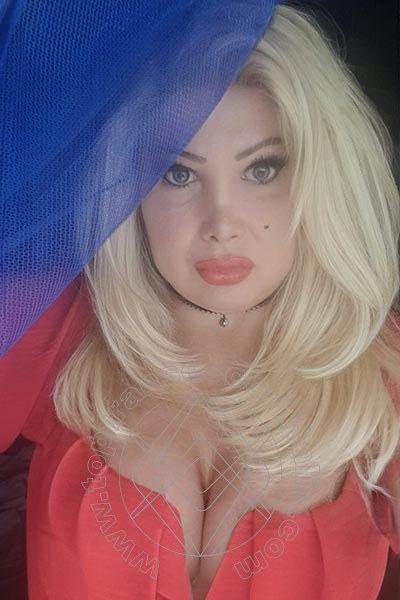 Foto selfie 13 di Yasmin Angel transexescort Lido Di Dante
