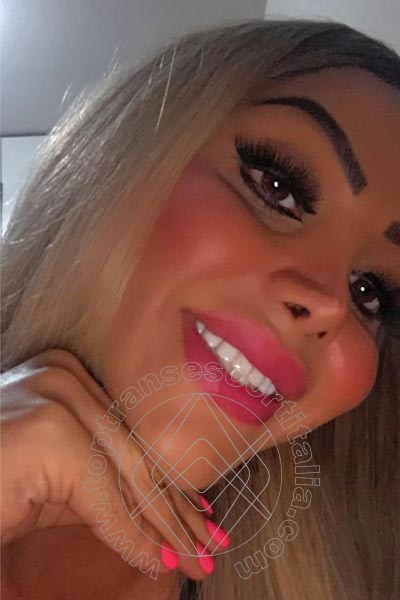 Foto selfie 2 di Giuliana transexescort Torino