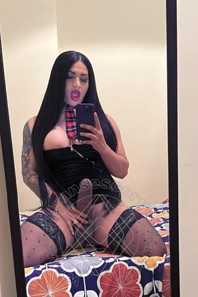 Foto selfie hot 3 di Aline Gomes Pornostar Xxl transexescort Londra