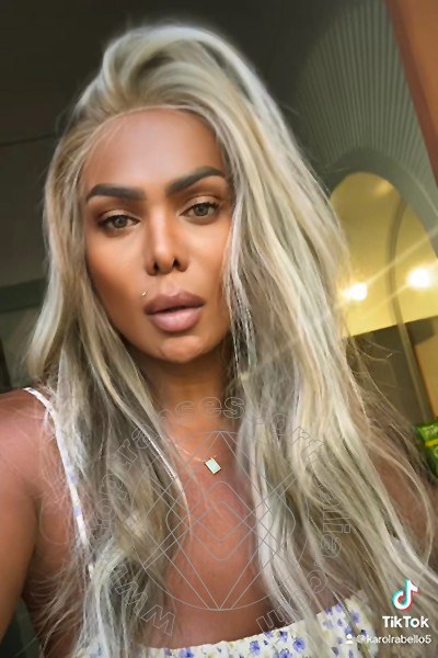 Foto selfie 8 di Carolina Hot transexescort Lecce