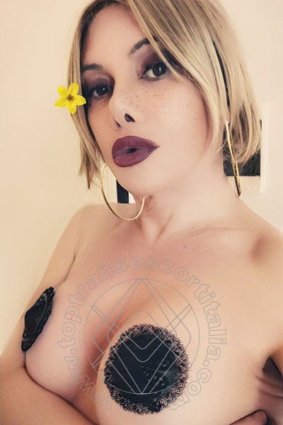 Foto selfie 5 di Ambra Tx Italiana transexescort Udine