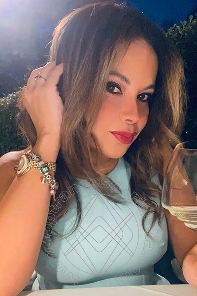 Foto selfie 105 di Elena transexescort Lignano Sabbiadoro
