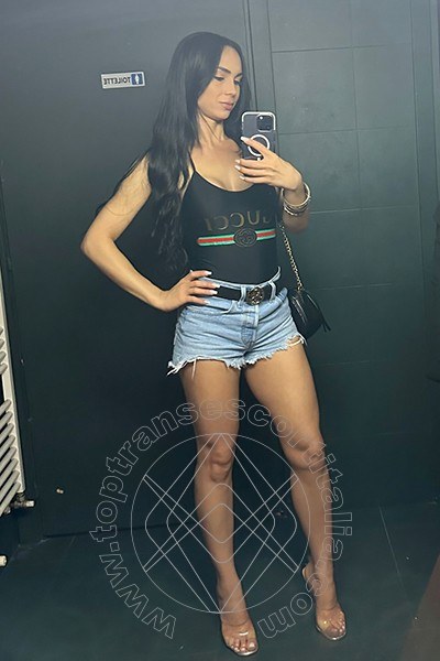 Foto selfie 6 di Hellen  Lopes transexescort Colonnella