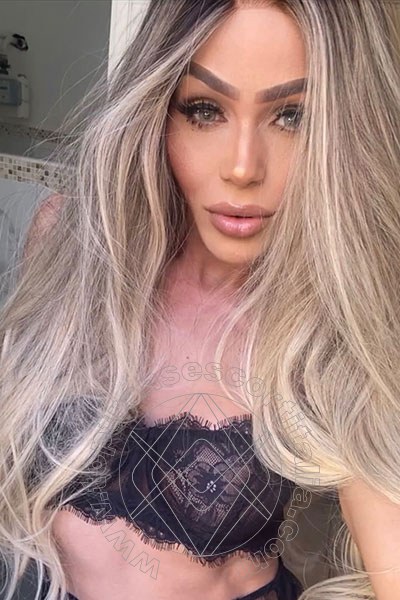 Foto selfie 50 di Fernanda Ambrosio transexescort Milano