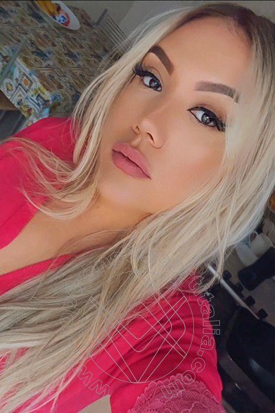Foto selfie 2 di Gabriela Ferrari transexescort Frosinone