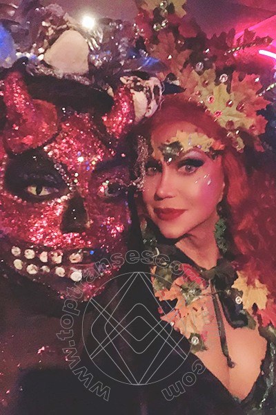 Foto selfie 1 di Ornella Najah transexescort Montecatini Terme