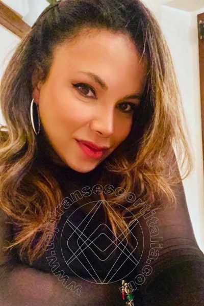 Foto selfie 99 di Elena transexescort Lignano Sabbiadoro